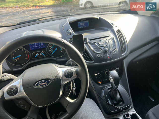 Форд Эскейп 2012 в Киеве на Automoto.ua Серый Форд Эскейп, объемом двигателя 2.5 л и пробегом 295 тыс. км за 9000 $, фото 19 на Automoto.ua