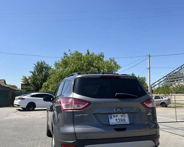 Серый Форд Эскейп, объемом двигателя 1.59 л и пробегом 196 тыс. км за 11200 $, фото 16 на Automoto.ua