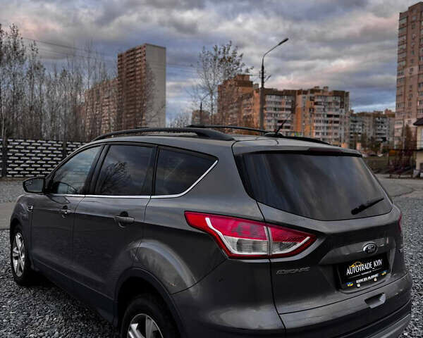 Форд Эскейп 2012 в Киеве на Automoto.ua Серый Форд Эскейп, объемом двигателя 0 л и пробегом 233 тыс. км за 7500 $, фото 3 на Automoto.ua