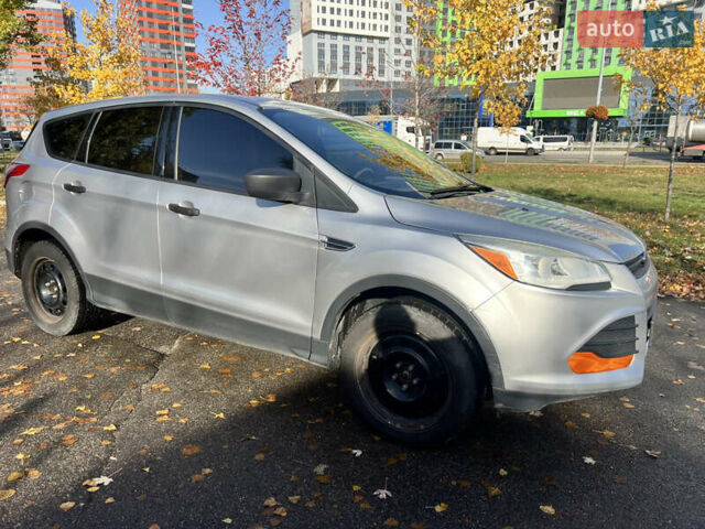 Форд Эскейп 2012 в Киеве на Automoto.ua Серый Форд Эскейп, объемом двигателя 2.5 л и пробегом 295 тыс. км за 9000 $, фото 14 на Automoto.ua