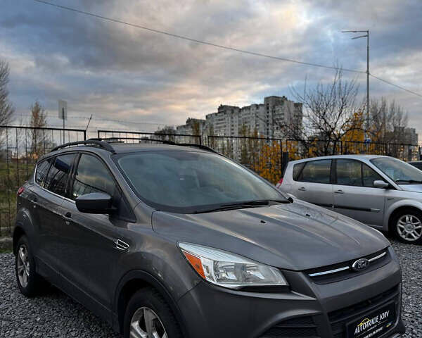 Форд Эскейп 2012 в Киеве на Automoto.ua Серый Форд Эскейп, объемом двигателя 0 л и пробегом 233 тыс. км за 7500 $, фото 2 на Automoto.ua