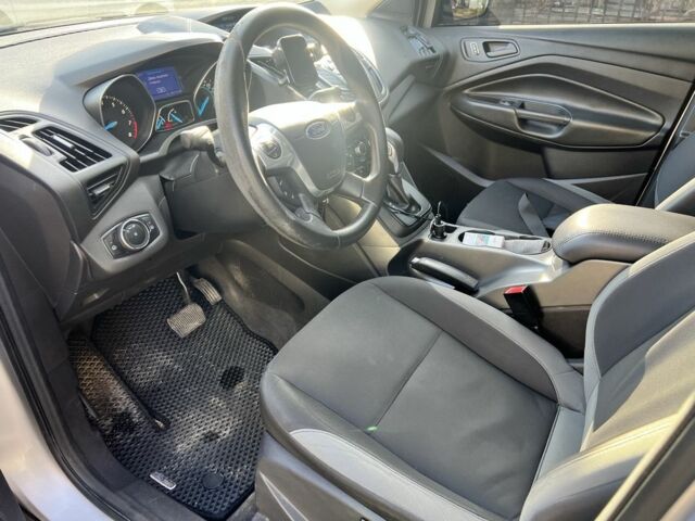 Сірий Форд Ескейп, об'ємом двигуна 2.5 л та пробігом 295 тис. км за 8800 $, фото 7 на Automoto.ua