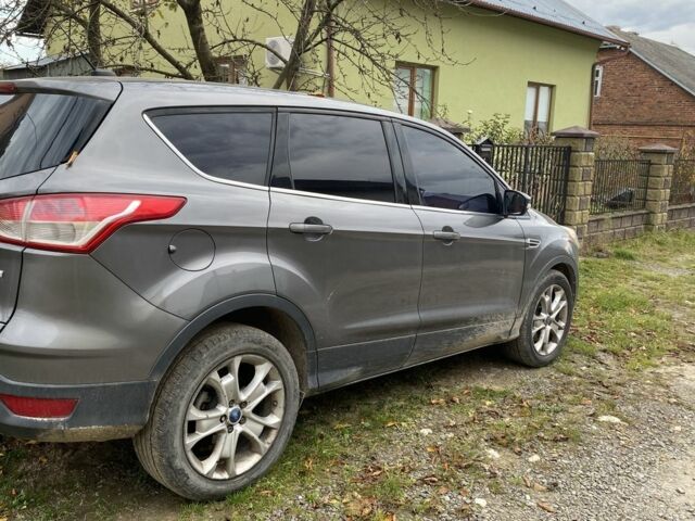 Серый Форд Эскейп, объемом двигателя 0 л и пробегом 240 тыс. км за 11000 $, фото 2 на Automoto.ua