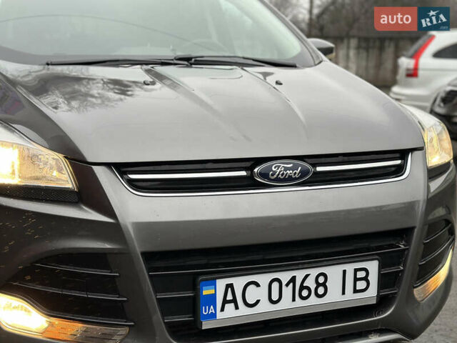 Серый Форд Эскейп, объемом двигателя 2 л и пробегом 167 тыс. км за 10800 $, фото 11 на Automoto.ua