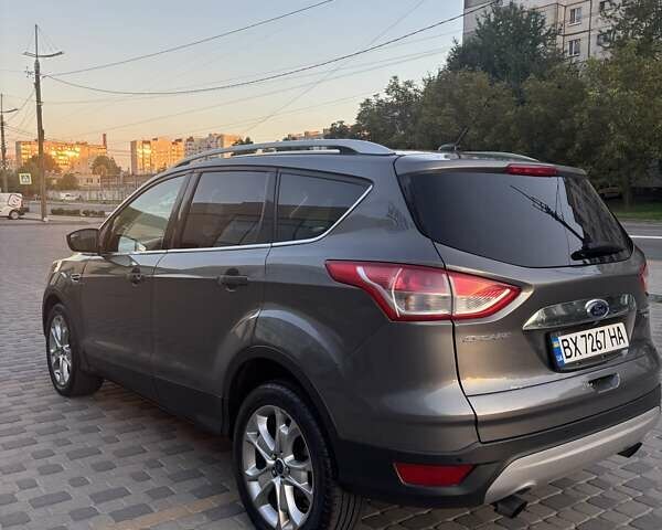 Серый Форд Эскейп, объемом двигателя 2 л и пробегом 209 тыс. км за 12500 $, фото 4 на Automoto.ua