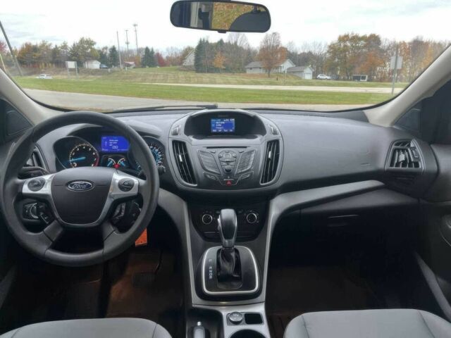 Сірий Форд Ескейп, об'ємом двигуна 2 л та пробігом 88 тис. км за 1300 $, фото 9 на Automoto.ua