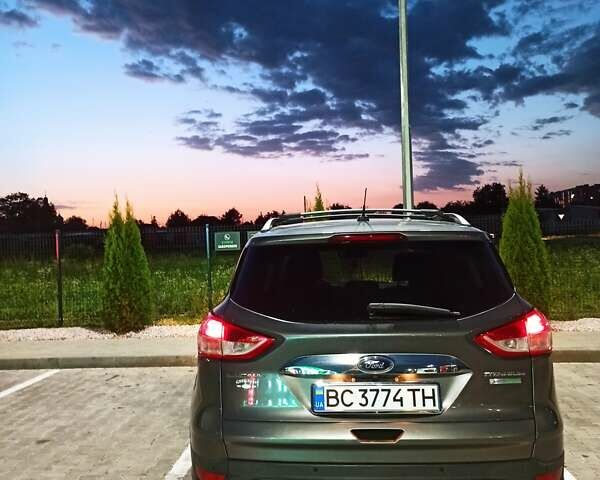 Сірий Форд Ескейп, об'ємом двигуна 1.6 л та пробігом 172 тис. км за 12500 $, фото 41 на Automoto.ua