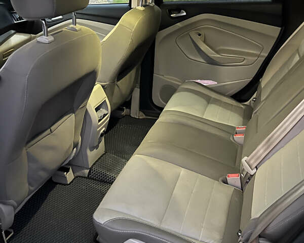 Сірий Форд Ескейп, об'ємом двигуна 1.6 л та пробігом 206 тис. км за 10300 $, фото 11 на Automoto.ua