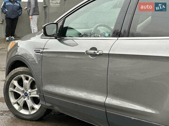 Серый Форд Эскейп, объемом двигателя 2 л и пробегом 167 тыс. км за 10800 $, фото 9 на Automoto.ua