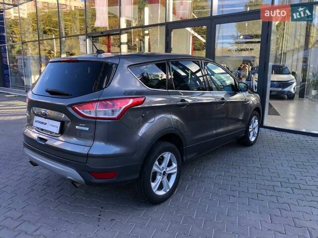 Серый Форд Эскейп, объемом двигателя 1.6 л и пробегом 230 тыс. км за 9399 $, фото 9 на Automoto.ua