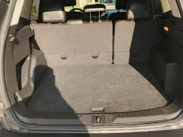 Серый Форд Эскейп, объемом двигателя 1.6 л и пробегом 212 тыс. км за 10500 $, фото 5 на Automoto.ua