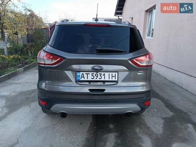 Форд Эскейп 2013 в Ивано-Франковске на Automoto.ua Серый Форд Эскейп, объемом двигателя 2 л и пробегом 285 тыс. км за 9999 $, фото 17 на Automoto.ua