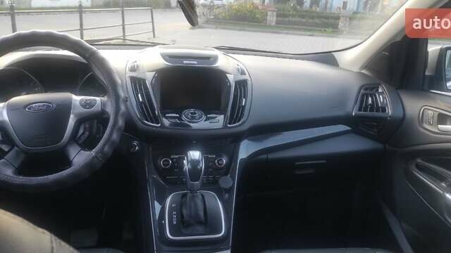 Сірий Форд Ескейп, об'ємом двигуна 2 л та пробігом 300 тис. км за 10300 $, фото 6 на Automoto.ua