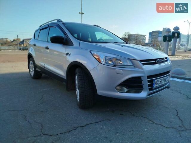Серый Форд Эскейп, объемом двигателя 2.5 л и пробегом 150 тыс. км за 11500 $, фото 2 на Automoto.ua