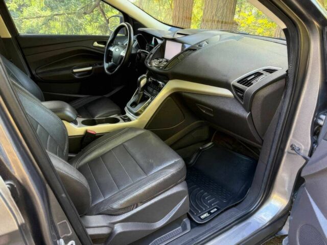 Серый Форд Эскейп, объемом двигателя 1.6 л и пробегом 82 тыс. км за 1200 $, фото 8 на Automoto.ua