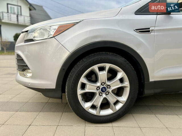 Серый Форд Эскейп, объемом двигателя 2 л и пробегом 149 тыс. км за 10699 $, фото 45 на Automoto.ua