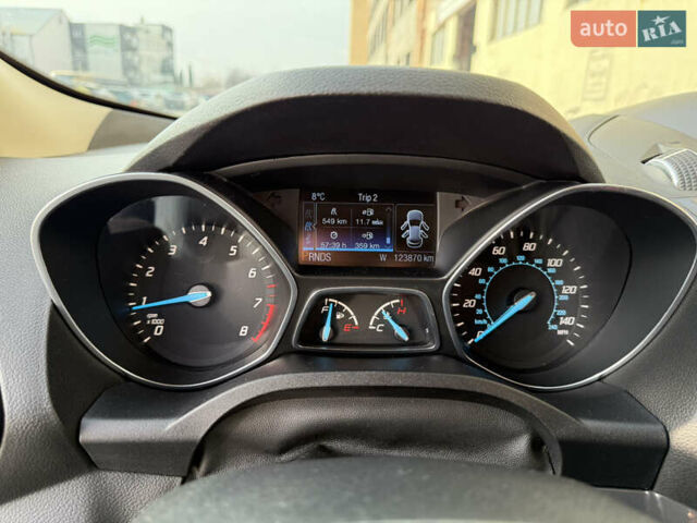 Сірий Форд Ескейп, об'ємом двигуна 2 л та пробігом 124 тис. км за 11400 $, фото 16 на Automoto.ua