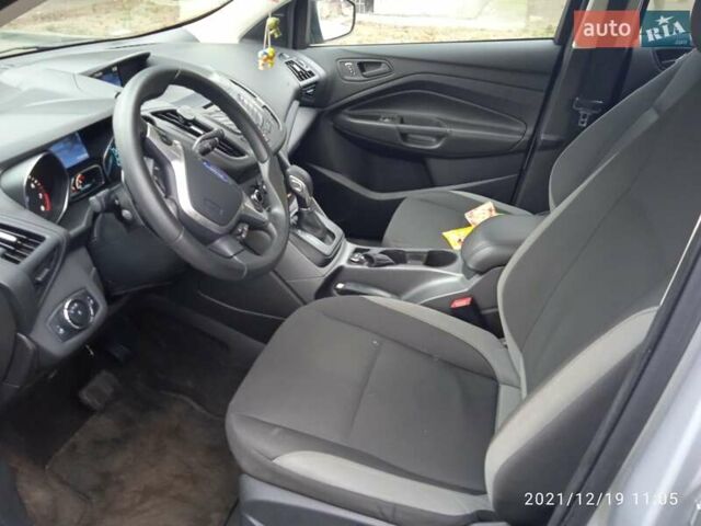 Сірий Форд Ескейп, об'ємом двигуна 2.5 л та пробігом 170 тис. км за 11500 $, фото 2 на Automoto.ua