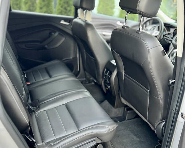 Серый Форд Эскейп, объемом двигателя 2 л и пробегом 149 тыс. км за 10699 $, фото 71 на Automoto.ua