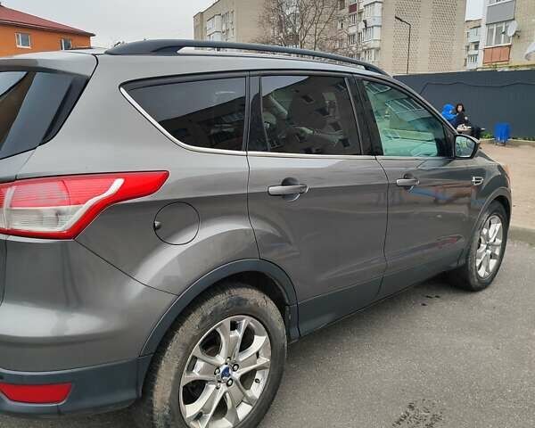 Серый Форд Эскейп, объемом двигателя 1.6 л и пробегом 140 тыс. км за 10200 $, фото 4 на Automoto.ua
