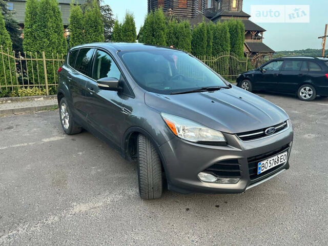 Сірий Форд Ескейп, об'ємом двигуна 2 л та пробігом 240 тис. км за 10200 $, фото 1 на Automoto.ua