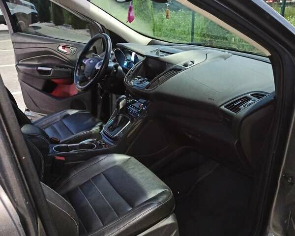 Сірий Форд Ескейп, об'ємом двигуна 1.6 л та пробігом 172 тис. км за 12500 $, фото 21 на Automoto.ua