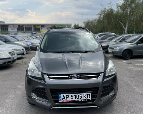 Серый Форд Эскейп, объемом двигателя 2 л и пробегом 173 тыс. км за 10700 $, фото 2 на Automoto.ua