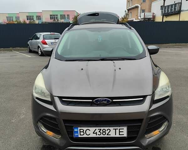 Серый Форд Эскейп, объемом двигателя 1.6 л и пробегом 140 тыс. км за 10200 $, фото 3 на Automoto.ua