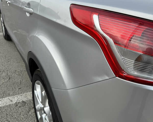 Сірий Форд Ескейп, об'ємом двигуна 2 л та пробігом 124 тис. км за 11400 $, фото 7 на Automoto.ua