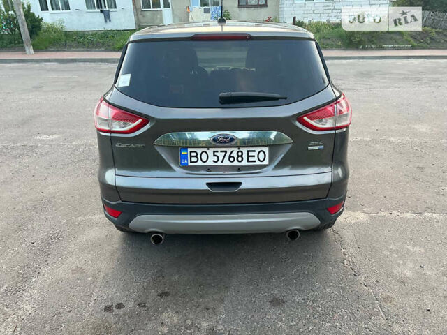 Сірий Форд Ескейп, об'ємом двигуна 2 л та пробігом 240 тис. км за 10200 $, фото 7 на Automoto.ua