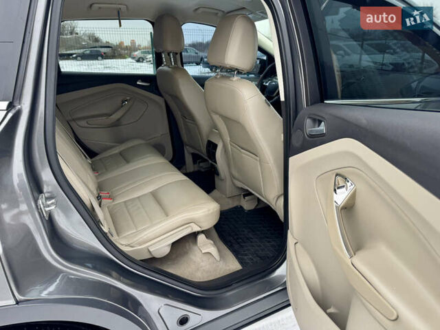 Сірий Форд Ескейп, об'ємом двигуна 2 л та пробігом 182 тис. км за 11999 $, фото 11 на Automoto.ua