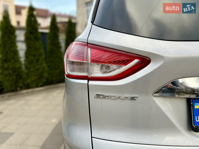 Серый Форд Эскейп, объемом двигателя 2 л и пробегом 149 тыс. км за 10699 $, фото 36 на Automoto.ua