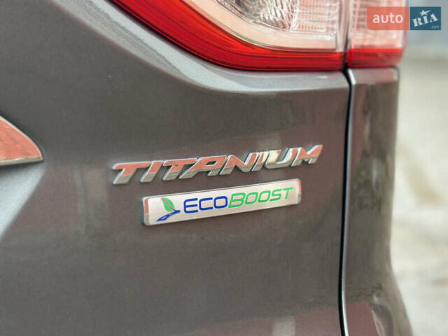 Серый Форд Эскейп, объемом двигателя 2 л и пробегом 167 тыс. км за 10800 $, фото 16 на Automoto.ua