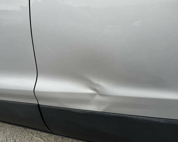 Сірий Форд Ескейп, об'ємом двигуна 2 л та пробігом 124 тис. км за 11400 $, фото 8 на Automoto.ua