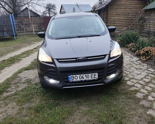 Серый Форд Эскейп, объемом двигателя 1.6 л и пробегом 177 тыс. км за 9000 $, фото 5 на Automoto.ua