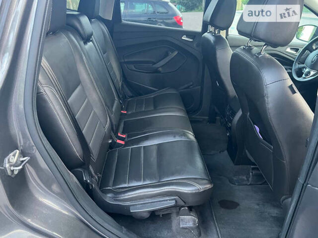 Сірий Форд Ескейп, об'ємом двигуна 2 л та пробігом 240 тис. км за 10200 $, фото 11 на Automoto.ua