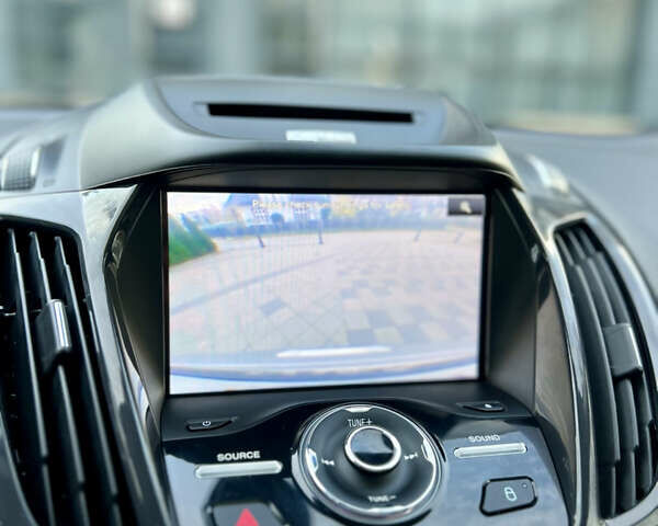 Серый Форд Эскейп, объемом двигателя 2 л и пробегом 149 тыс. км за 10699 $, фото 78 на Automoto.ua