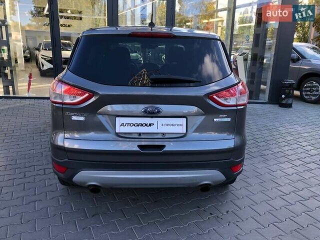 Серый Форд Эскейп, объемом двигателя 1.6 л и пробегом 230 тыс. км за 9399 $, фото 10 на Automoto.ua