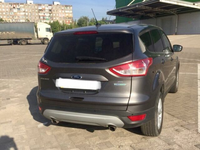 Серый Форд Эскейп, объемом двигателя 1.6 л и пробегом 106 тыс. км за 11500 $, фото 1 на Automoto.ua