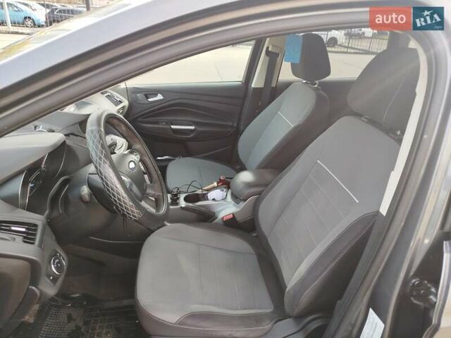 Сірий Форд Ескейп, об'ємом двигуна 1.6 л та пробігом 255 тис. км за 11500 $, фото 7 на Automoto.ua