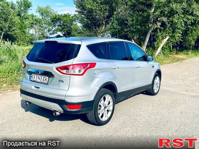 Серый Форд Эскейп, объемом двигателя 1.6 л и пробегом 180 тыс. км за 9700 $, фото 4 на Automoto.ua