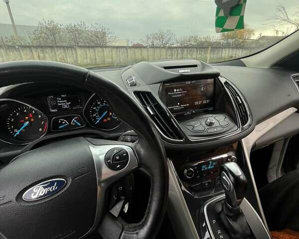 Сірий Форд Ескейп, об'ємом двигуна 1.6 л та пробігом 269 тис. км за 8200 $, фото 24 на Automoto.ua