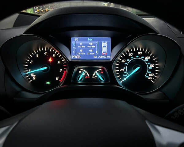 Сірий Форд Ескейп, об'ємом двигуна 1.6 л та пробігом 206 тис. км за 10300 $, фото 17 на Automoto.ua