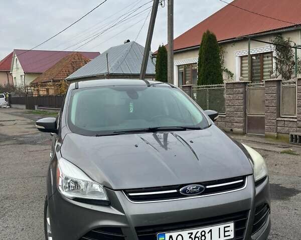 Сірий Форд Ескейп, об'ємом двигуна 1.6 л та пробігом 269 тис. км за 8200 $, фото 14 на Automoto.ua