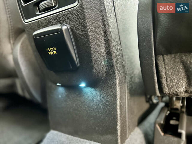 Серый Форд Эскейп, объемом двигателя 2 л и пробегом 149 тыс. км за 10699 $, фото 72 на Automoto.ua