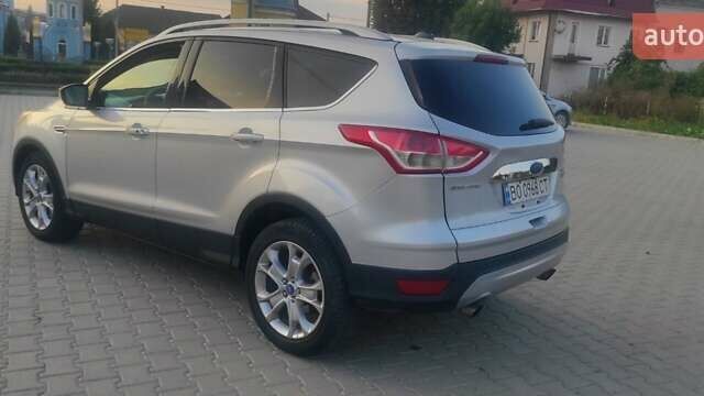 Сірий Форд Ескейп, об'ємом двигуна 2 л та пробігом 300 тис. км за 10300 $, фото 5 на Automoto.ua