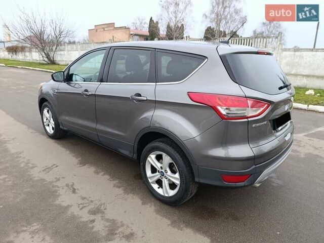 Сірий Форд Ескейп, об'ємом двигуна 1.6 л та пробігом 180 тис. км за 9500 $, фото 2 на Automoto.ua