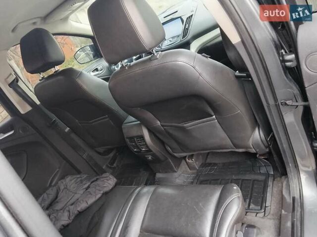 Сірий Форд Ескейп, об'ємом двигуна 1.6 л та пробігом 269 тис. км за 8200 $, фото 5 на Automoto.ua