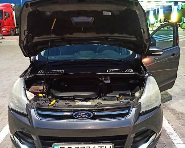 Сірий Форд Ескейп, об'ємом двигуна 1.6 л та пробігом 172 тис. км за 12500 $, фото 28 на Automoto.ua