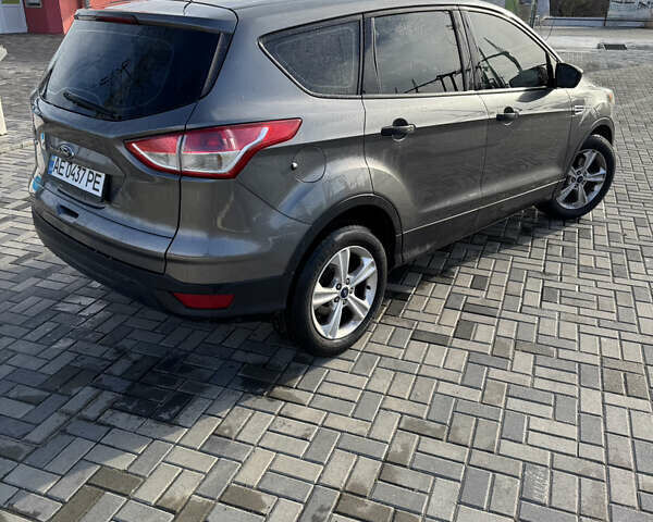 Сірий Форд Ескейп, об'ємом двигуна 2.49 л та пробігом 239 тис. км за 8999 $, фото 7 на Automoto.ua